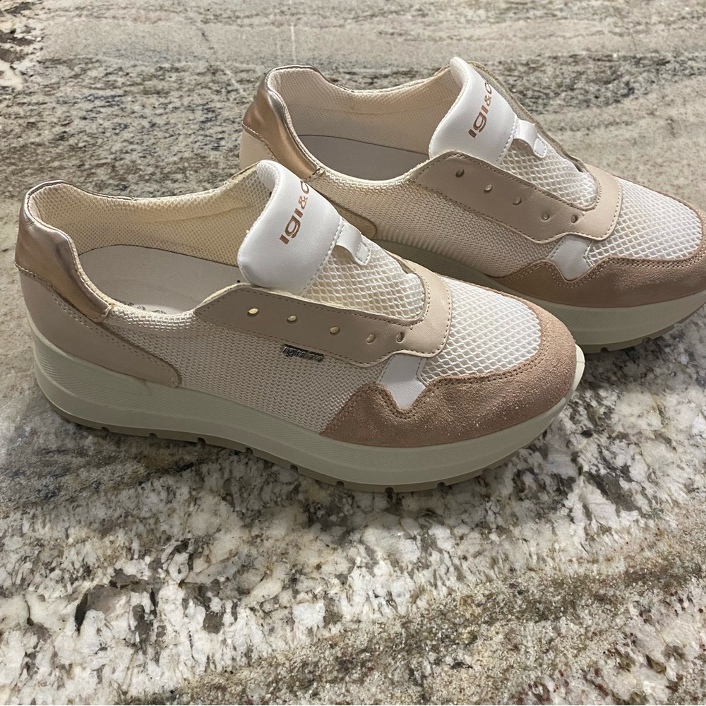 Igi & Co Women's Athletic Shoes - Cream and White